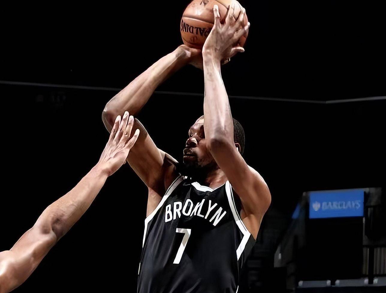 关于NBA球星表现稳定，关键时刻挺身而出的信息