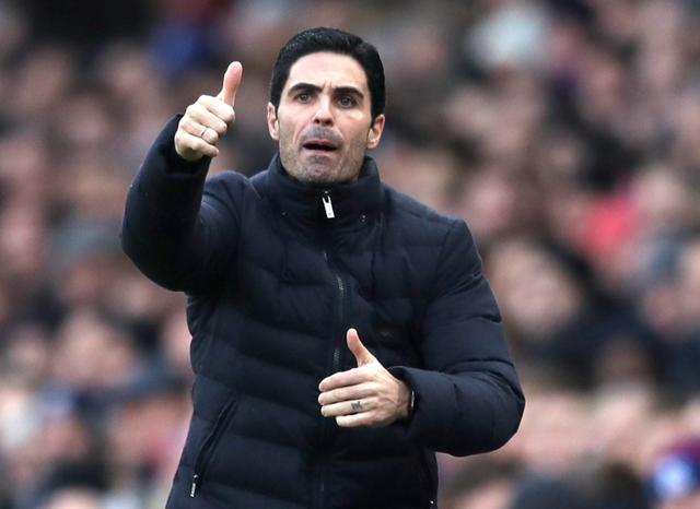 阿森纳球迷发起声讨行动，要求换帅重建的简单介绍