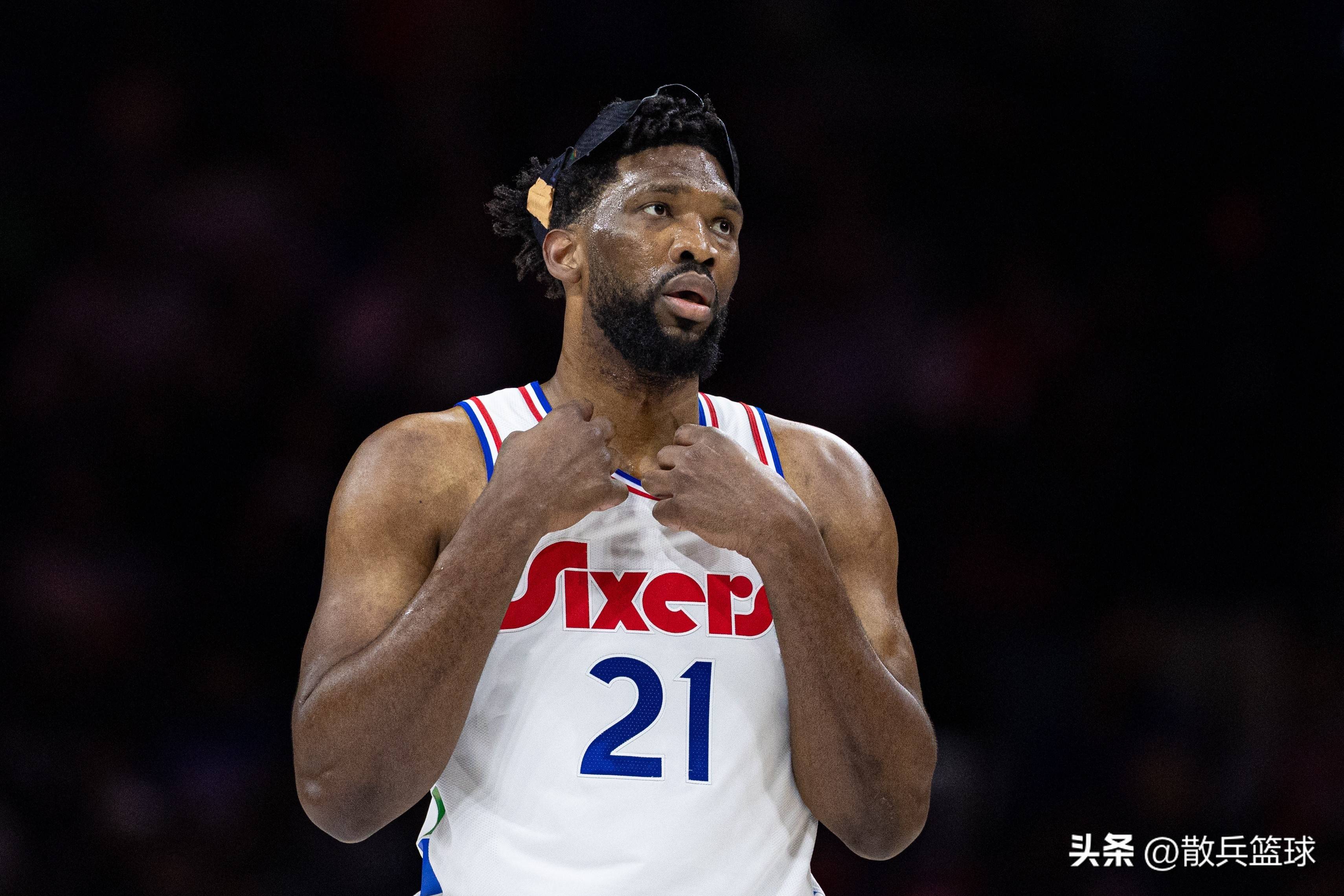 猛龙遭遇76人逆转，状态低谷难挡