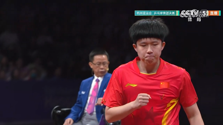 中国队在亚运会上再夺金牌,刷新纪录 中国队在亚运会上再夺金牌,刷新纪录