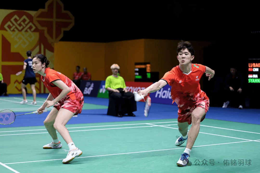 印度尼西亚亚运会:中国队蝉联羽毛球混双冠军 印度尼西亚亚运会:中国队蝉联羽毛球混双冠军